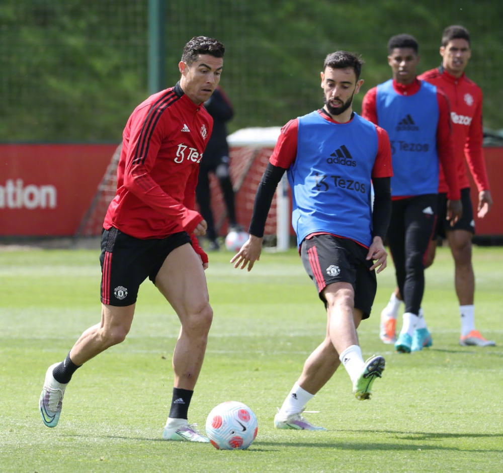 他能否在意 他能否在意